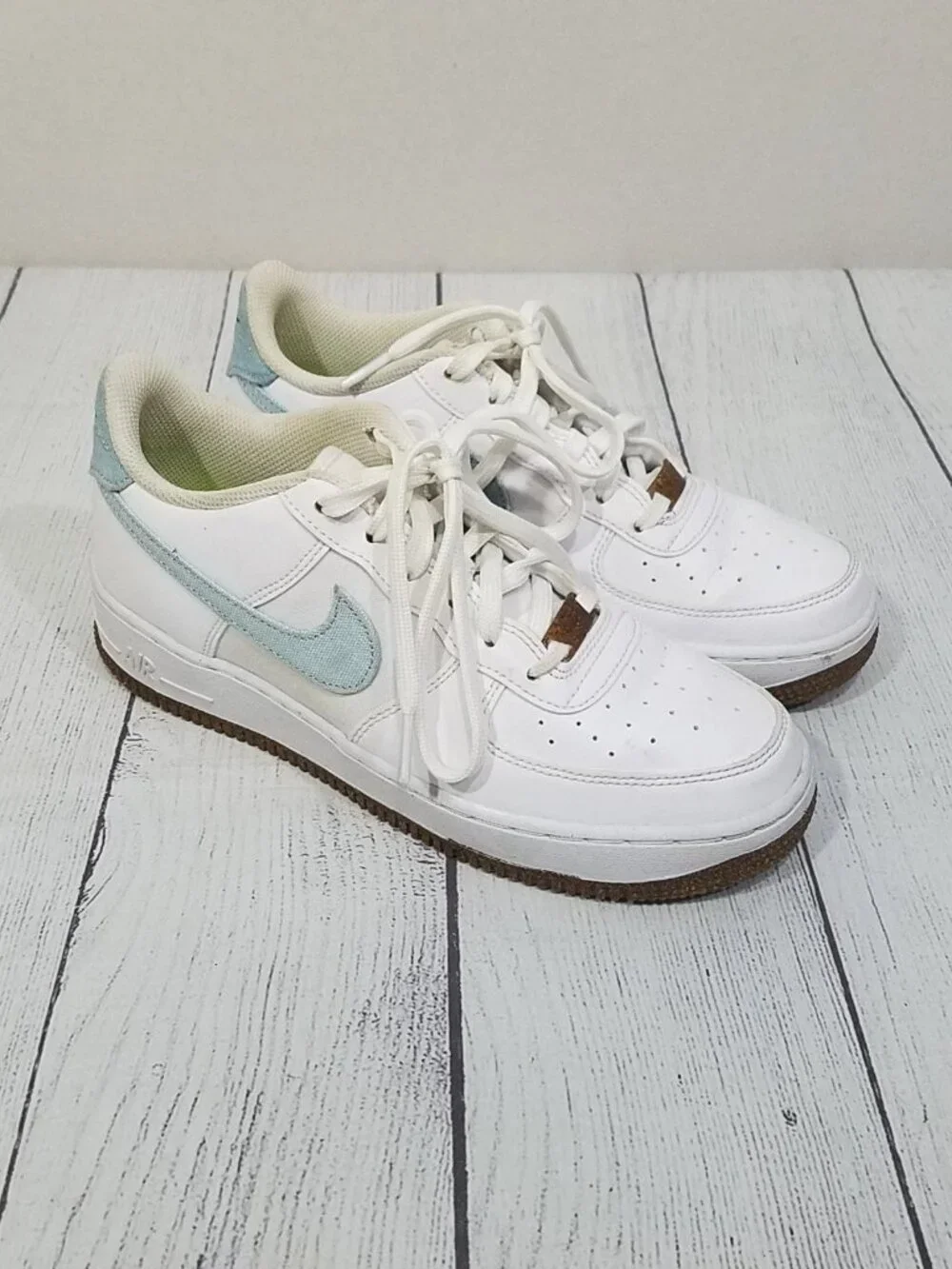 Nike Air Force 1 LV8 GS Size 6.5Y Indigo DA3093-100